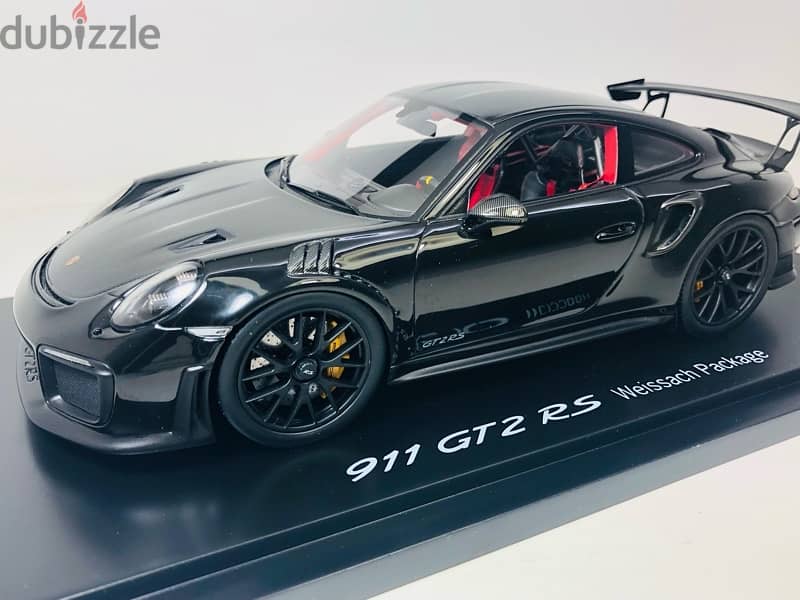1/18 Scale Rare in Box Porsche 911 (991) GT2 RS 2017 Weissach Package 9