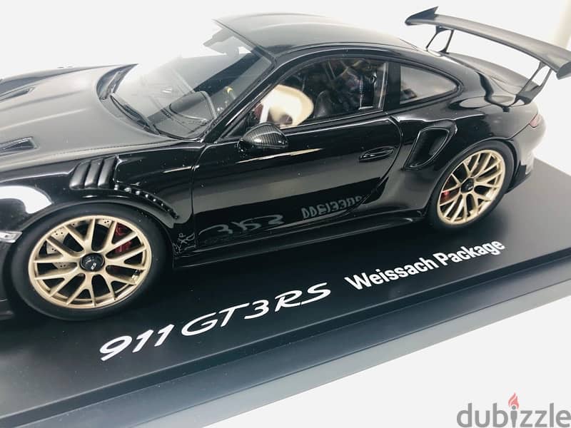 1/18 Scale Rare in Box By Spark Porsche 911 GT3 RS Weissach Package 8