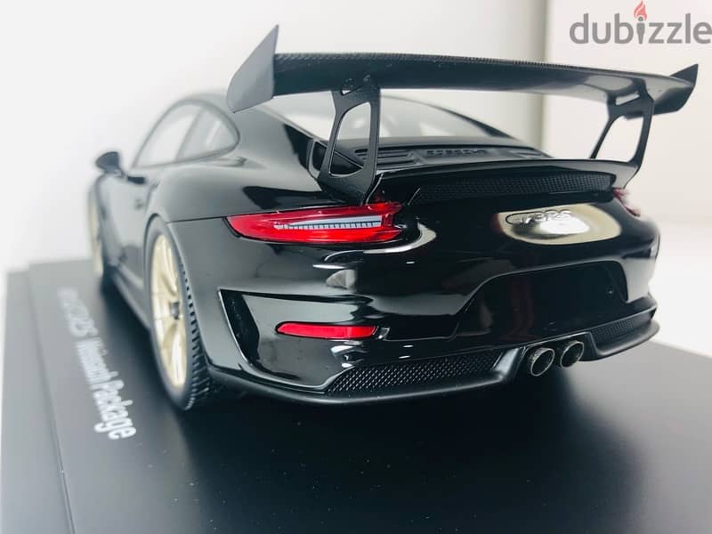 1/18 Scale Rare in Box By Spark Porsche 911 GT3 RS Weissach Package 16