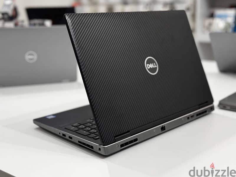 laptop Dell workstation core i7 hq 4GB graphics card 1