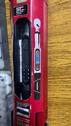husky torque wrench 3/8 new never used 0