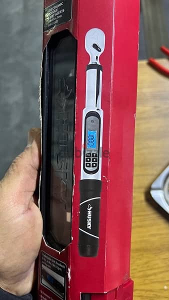husky torque wrench 3/8 new never used 3