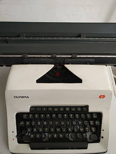 Vintage Olympia typewriter SG3 - Not Negotiable 1