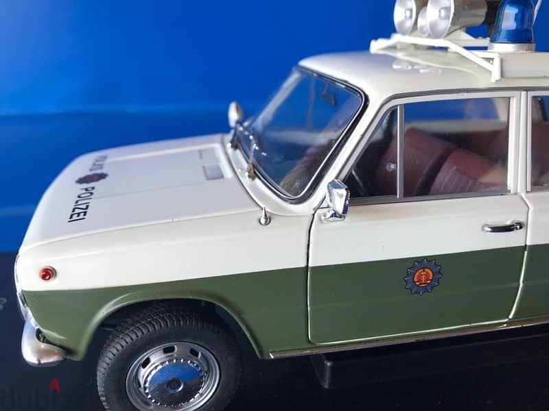 1/18 diecast East German Police car Lada 1200 Full opening Rare in box 9
