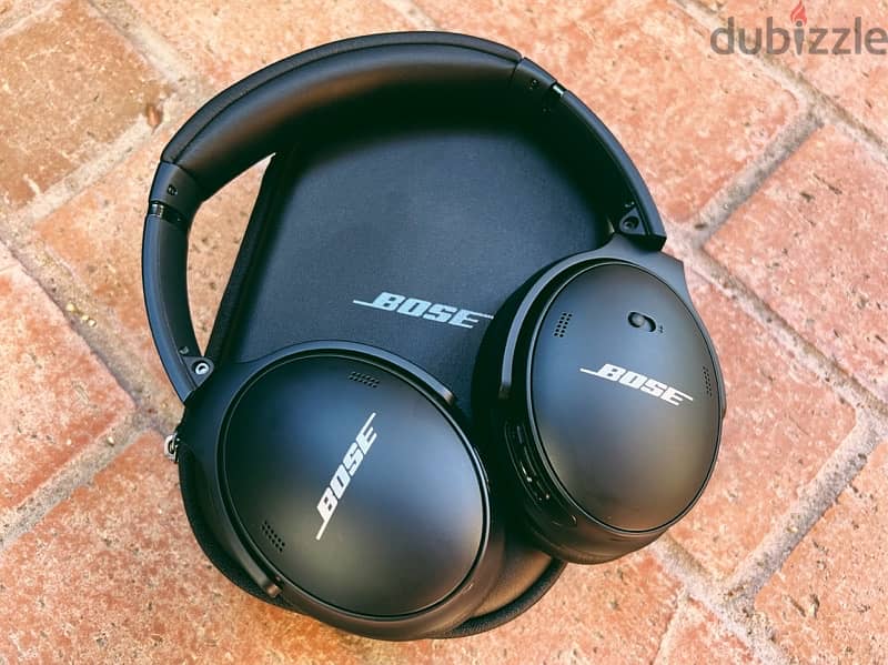 Bose QC45 Black Headphones 2