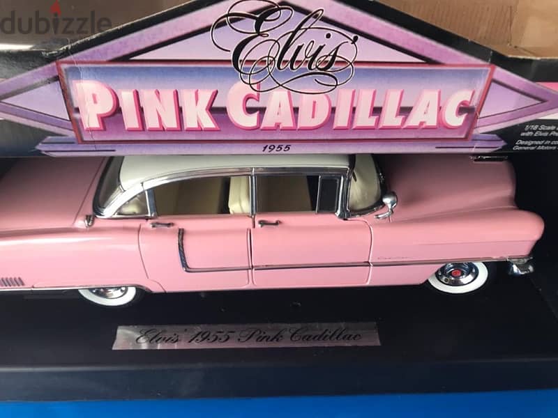 1/18 Vintage diecast Elvis Presley Pink Cadillac Diorama Oak display. 4