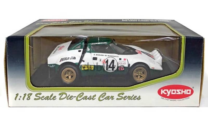 1/18 diecast diorama in display Lancia Stratos Monte Carlo Winner 1975 2