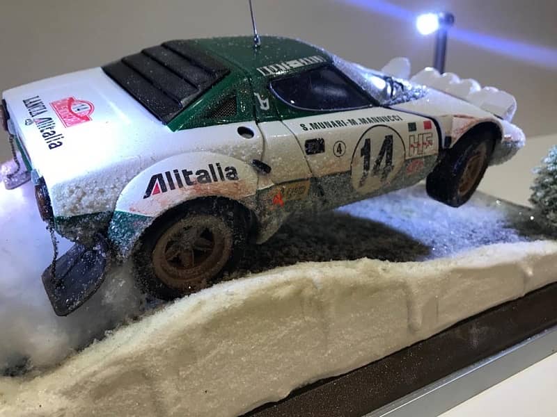 1/18 diecast diorama in display Lancia Stratos Monte Carlo Winner 1975 3