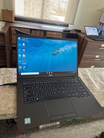 Laptop Dell latitude 7400 i5 8gen touchscreen