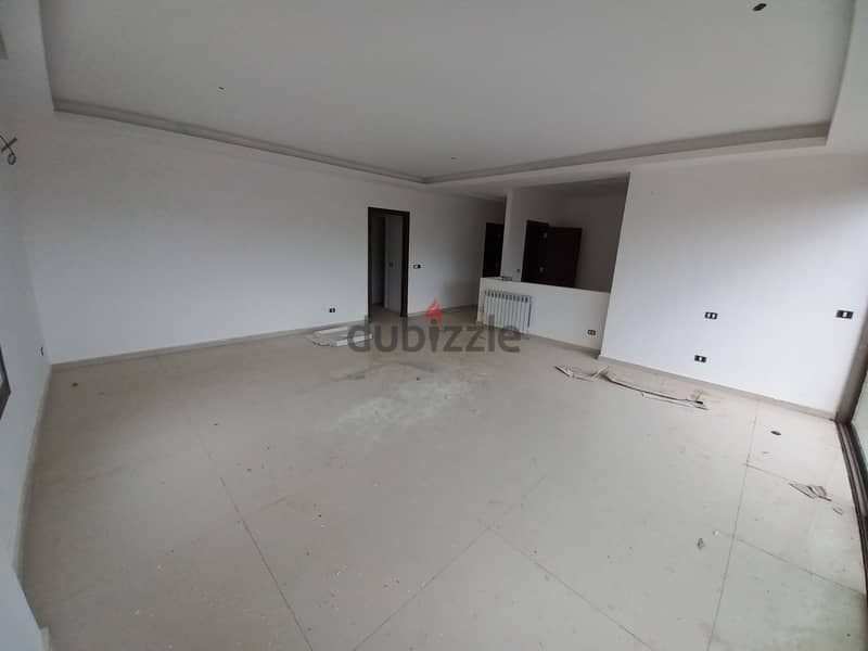 Apartment for sale in Naqqache شقة للبيع بالنقاش 0