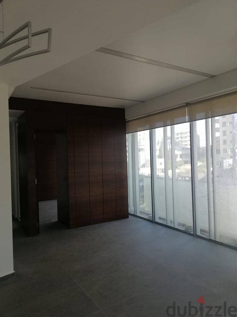 Office Space For Rent Horsh Tabet 4