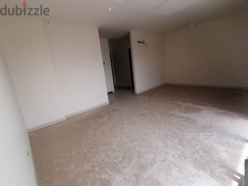 Apartment for sale in Biaqout - شقة للبيع في بياقوت 4