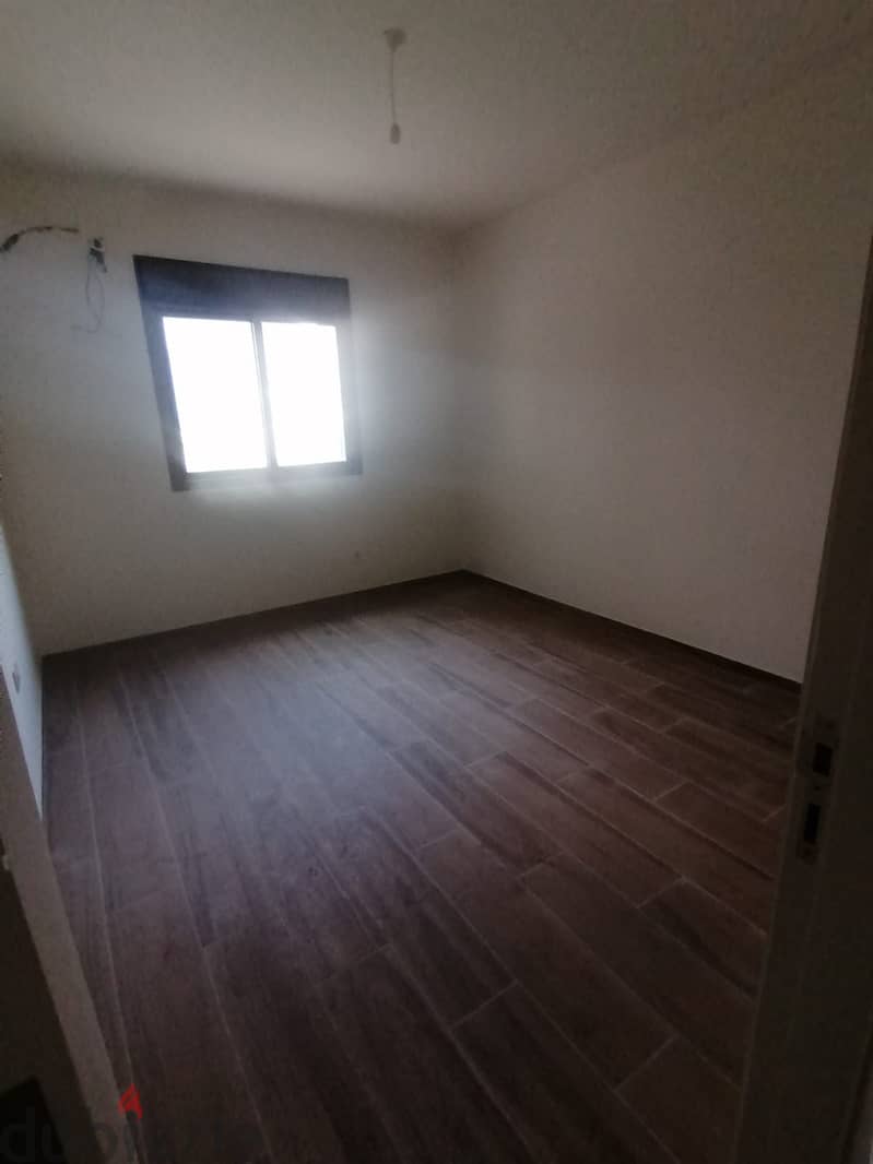 Apartment for sale in Biaqout - شقة للبيع في بياقوت 10