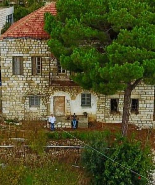old house for sale in beit mery 600k بيت قديم للبيع في بيت مري ٦٠٠،٠٠٠ 1