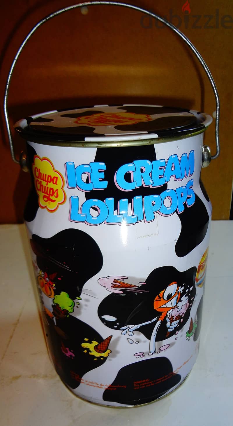 Chupa Chups lollipops collectible empty tin barrel 1