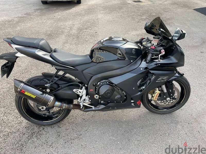 suzuki gsx-r 1000 very low mileage 1