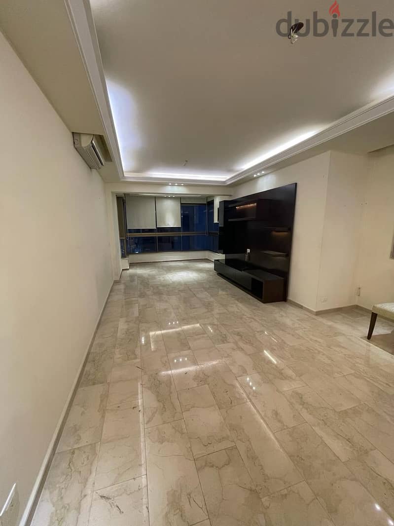 Apartment in Ras El Nabeh for sale شقة في رأس النبع للبيع 5