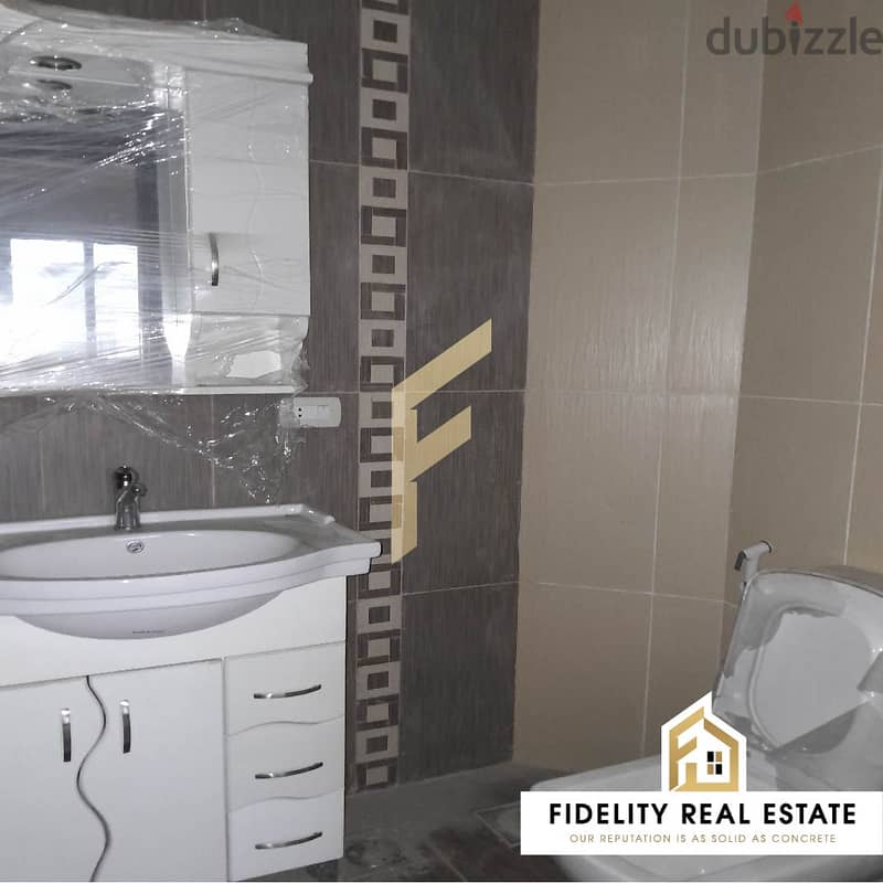Apartment for sale in Aley WB15 6