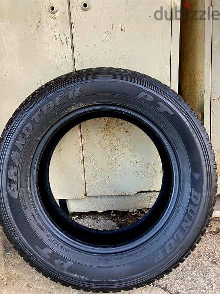 4 tires Dunlop 265 / 60 / 18  ( $ 95 ) 2