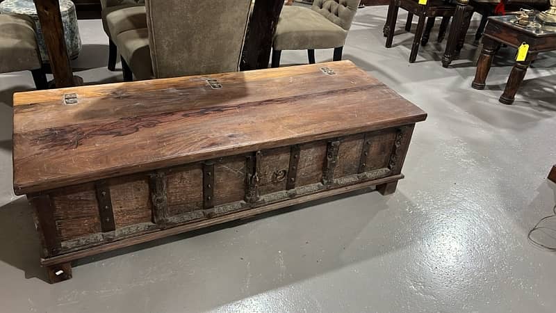 صندوق خشب قديم 1