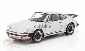 Porsche 911 Turbo diecast car model 1;24 0