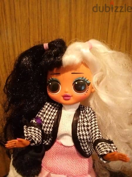 WINTER DISCO DOLLIE LOL Black & white Special MGA As new wearing doll 1