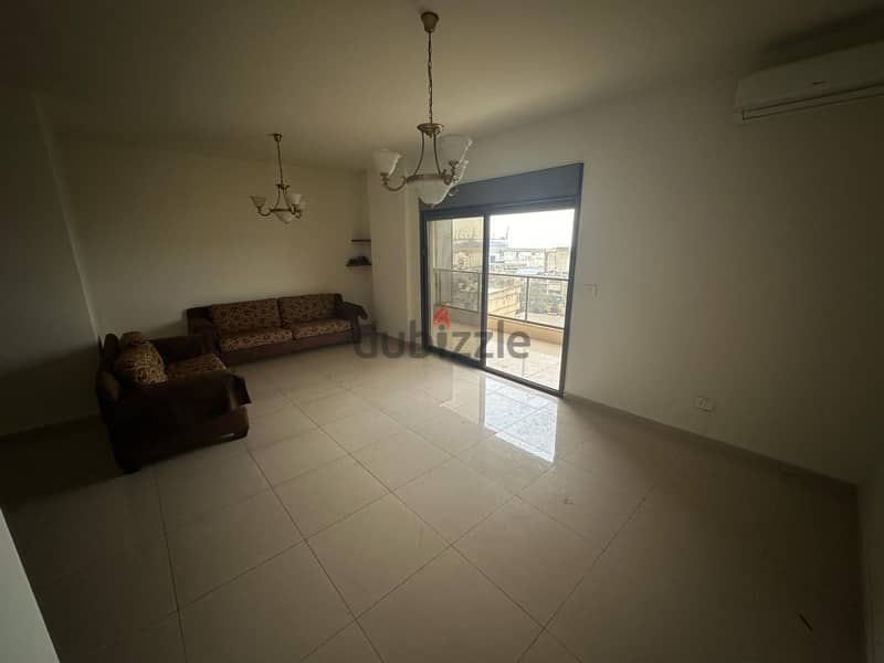 Sea View Apartment For Sale شقة بإطلالة على البحر للبيع 1