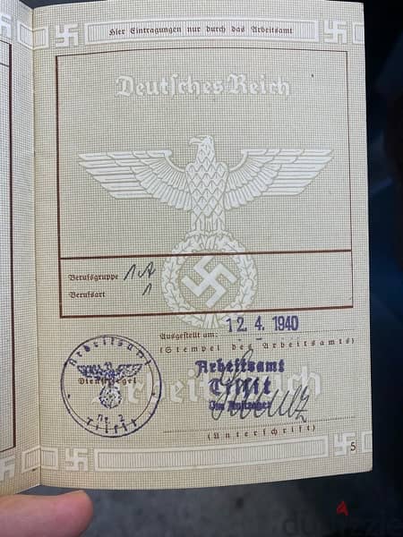 دفتر عمل الماني نازي عبارة عن دفتر من ٣٨ ورقة سنة ١٩٣٩ Nazi work book 2