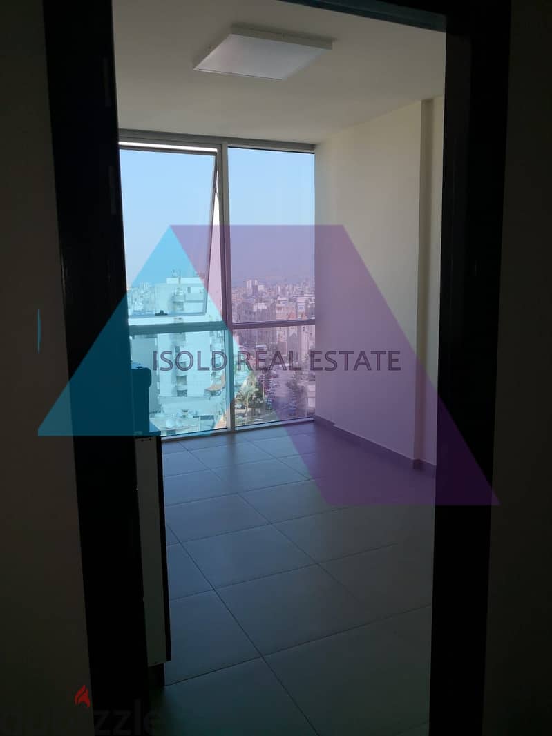 A 80 m2 office + open city view for rent in Horech Tabet 5