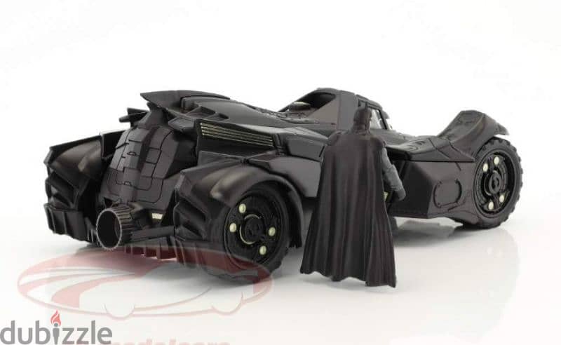 Batmobile Arkham Knight (w/ figure) diecast car model 1:24. 2