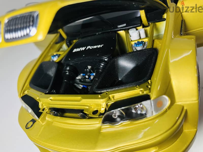 1/18 diecast in Orig box BMW M3 GTR street (E46) by Minichamps 13