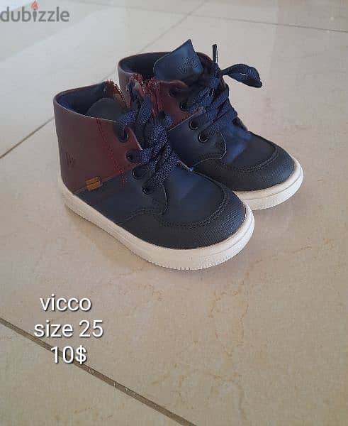 vicco boy shoes size 25 3