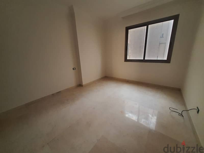 Apartment For Sale In Burj Abi Haidarشقة للبيع في برج ابي حيدر 2