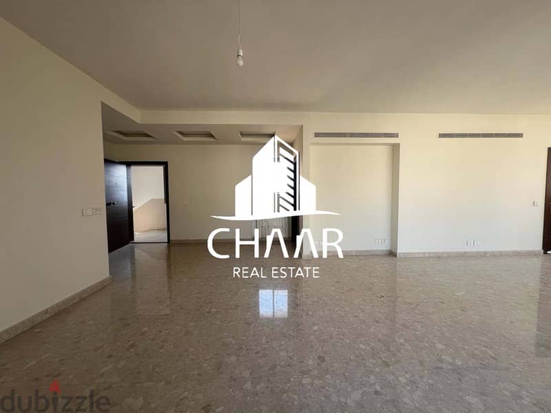 R1707 Apartment for Sale in Achrafieh شقة للبيع في الأشرفية 1