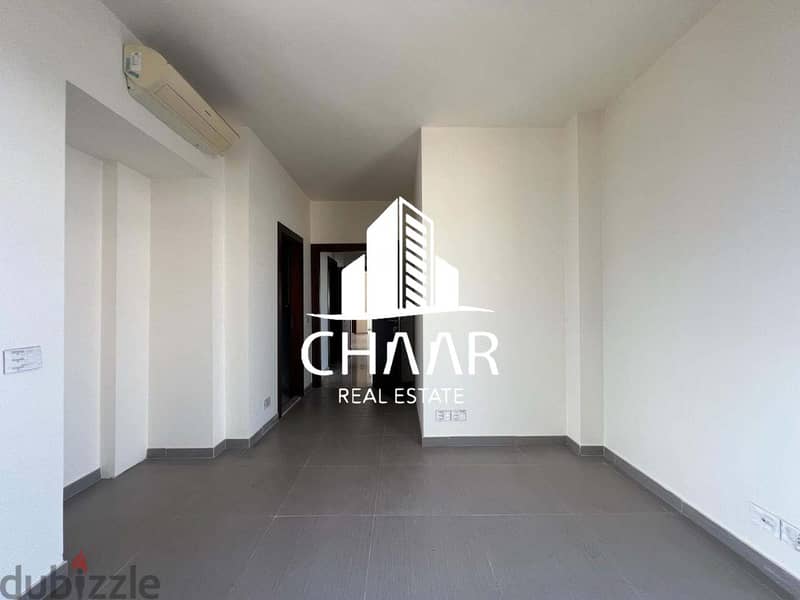 R1707 Apartment for Sale in Achrafieh شقة للبيع في الأشرفية 5