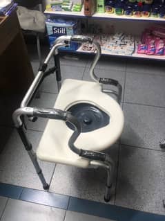 2 in 1 Multifunctional Walker with Commode toilet seat والكو وكومود 0