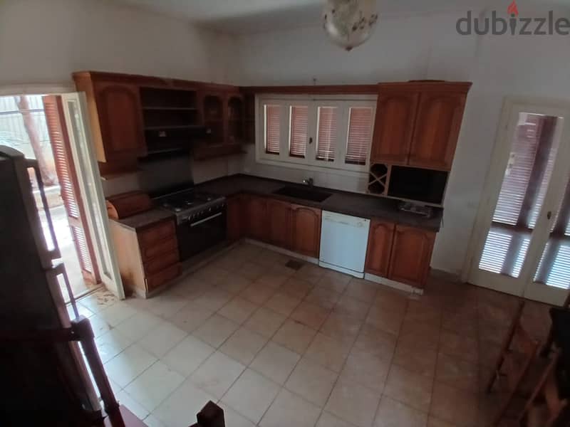 L14678-Spacious Traditional Villa On Land For Sale In Rabweh 3