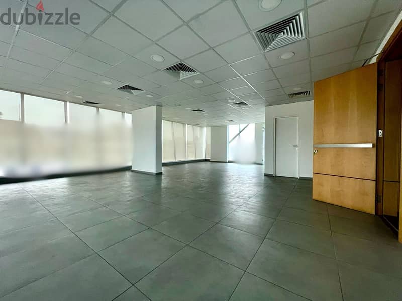 JH24-3281 350m office for rent in Sin l Fil, $ 3500 cash 2
