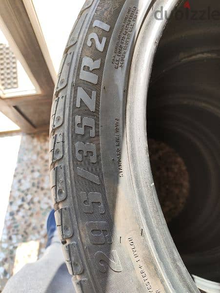 Bridgestone tires 295/35ZR21 (107Y) 1