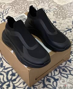 ZARA - Black Sneakers