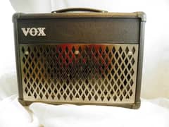 Vox 10 watt guitar amplifier w/effects, AC and/or battery