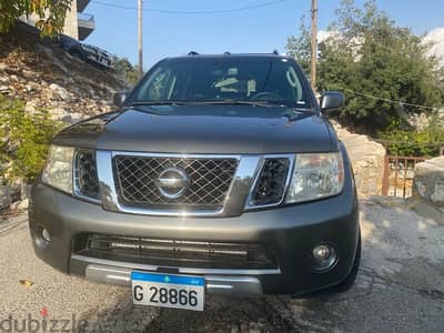 Nissan Pathfinder LE 2008 03881483