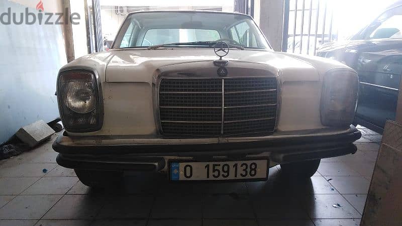 Mercedes-Benz 250 CE in excellent condition 2