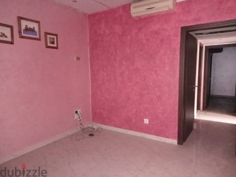 *Exclusive*    75 Sqm Office For Rent In Hamra 4