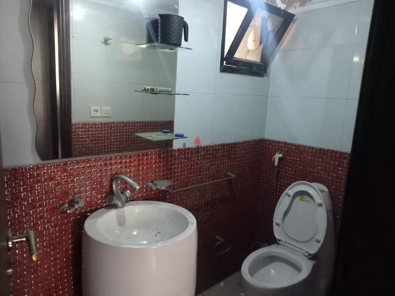 *Exclusive*    75 Sqm Office For Rent In Hamra 8