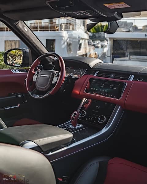 Range Rover Sport SVR 2021 Only 10.000Km. Full Carbon Package. Like New 8