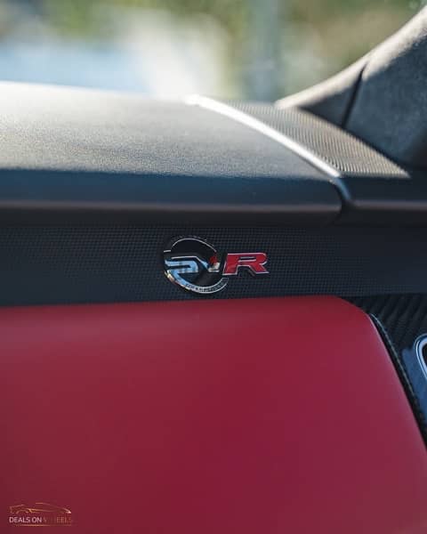 Range Rover Sport SVR 2021 Only 10.000Km. Full Carbon Package. Like New 9