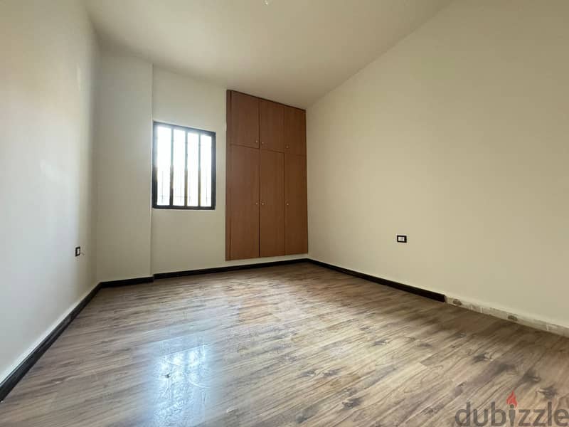 Apartment For Sale in Sarba شقة للبيع في صربا 4