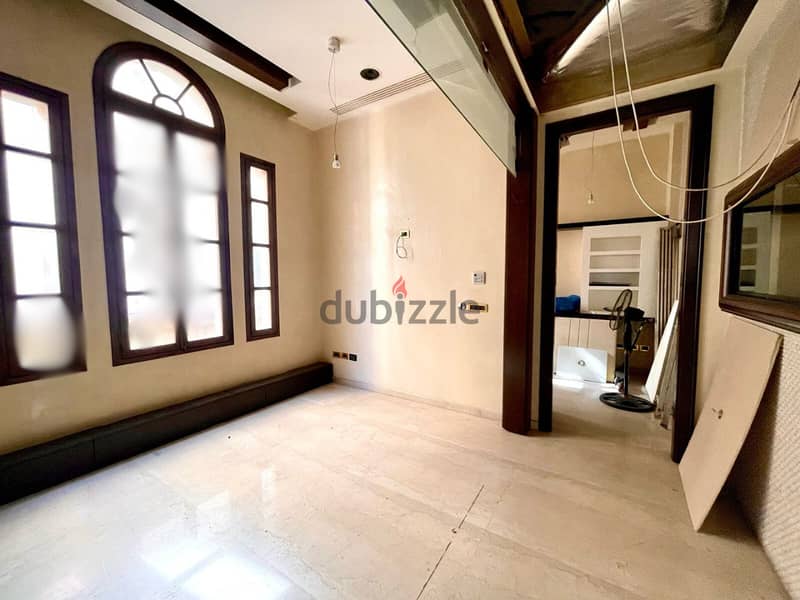 JH24-3284 150m office for rent in Downtown Beirut, $2100 cash 2