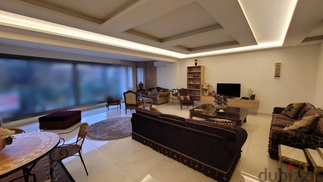 Spacious Apartment | Sanayeh | 250 Sq. m 0